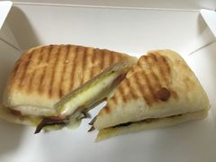 火腿芝士帕尼尼-Bracket Coffee(银河SOHO店)