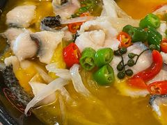 -湖泉水云间餐厅·弥勒地道菜(B座店)