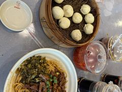 -佬钱湾仔(衣裳街店)