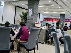 大堂-大鸭梨烤鸭店(金顶街店)