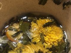 -老房老舍重庆火锅(假日城市店)
