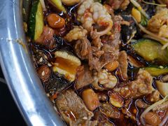 -周良天山牛杂城(天山路总店)