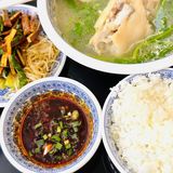 市中心地道美味，鲜香正心堂老妈蹄花