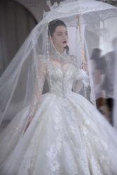 -艾米丽婚纱礼服