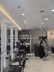 -HaLo hair studio