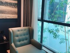 -成都锦华万达琉璃场亚朵酒店