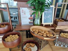 -元素自助餐厅·生蚝·海鲜·刺身(萝岗汇华希尔顿逸林酒店)