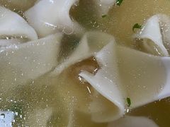 -周震馄饨