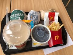 -麦当劳(政通路店)