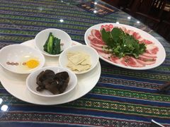 -桥香园云南过桥米线(金马碧鸡店)