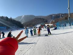 -亚布力新体委滑雪场
