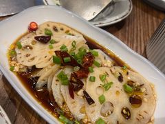 -万里闯关东铁锅炖菜馆(高新旗舰店)