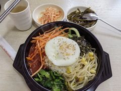 -拌来拌去石鍋拌飯(文鼎店)