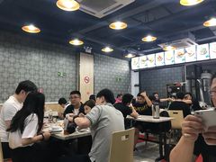 -扬州小吃(延安西路店)