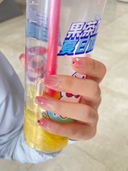 -尤米一站式美甲美睫