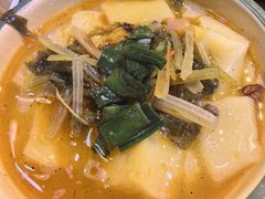 -蓝田九大碗民俗食府(蓝田店)