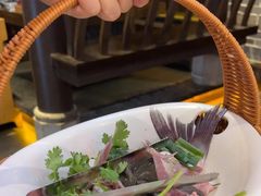 -野山舂·贵州现舂酸汤牛肉(东山店)