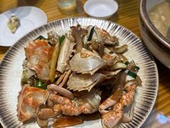 -三姐妹·海鲜大排档