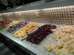 -江南食代自助餐厅(宝龙城市广场店)
