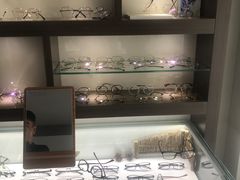 -视野联行眼镜蔡司·依视路官方授权店(顺城店)