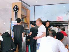 大堂-天天鲜面馆(衡山路店)