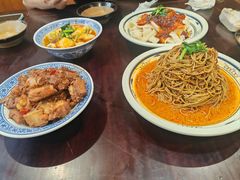 -蓝田九大碗民俗食府(蓝田店)
