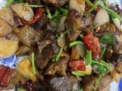 -嘎吧锅私家菜馆(新村十区店)