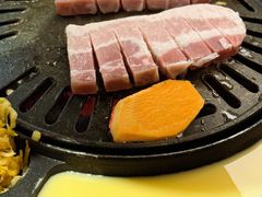 -盛辛巴·东北炭火烤肉(红山6979店)