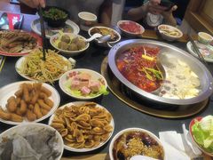 -沸炉重庆老火锅(军事博物馆店)