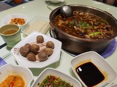 -大河宴·椒麻鱼火锅(克拉玛依西路头宫店)