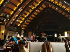 -三亚湾海居铂尔曼度假酒店