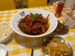 -龙巢盱眙龙虾·鸡煲·烧烤宵夜(坪洲店)