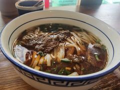 -矮子粉店1985·长沙米粉(湘春路店)