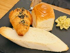 -Mark&Mars Restaurant