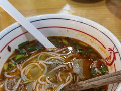 -小椒羊.羊肉粉 龙虾 羊肉串(新地旗舰店)