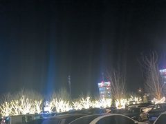 -斯普瑞斯奥特莱斯