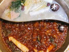 -沸炉重庆老火锅(军事博物馆店)