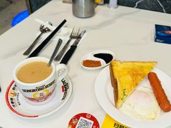 -香港新发烧腊茶餐厅(水围店)