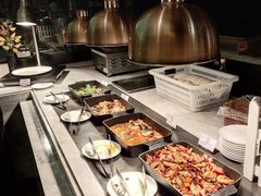 -飨食汇全日制餐厅·昆山皇冠假日酒店(九方店)