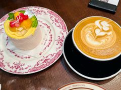 -玲婧胡同·生日蛋糕·餐厅(嘉里城店)