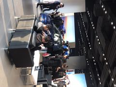 -TESLA 特斯拉(上海太古汇体验店)