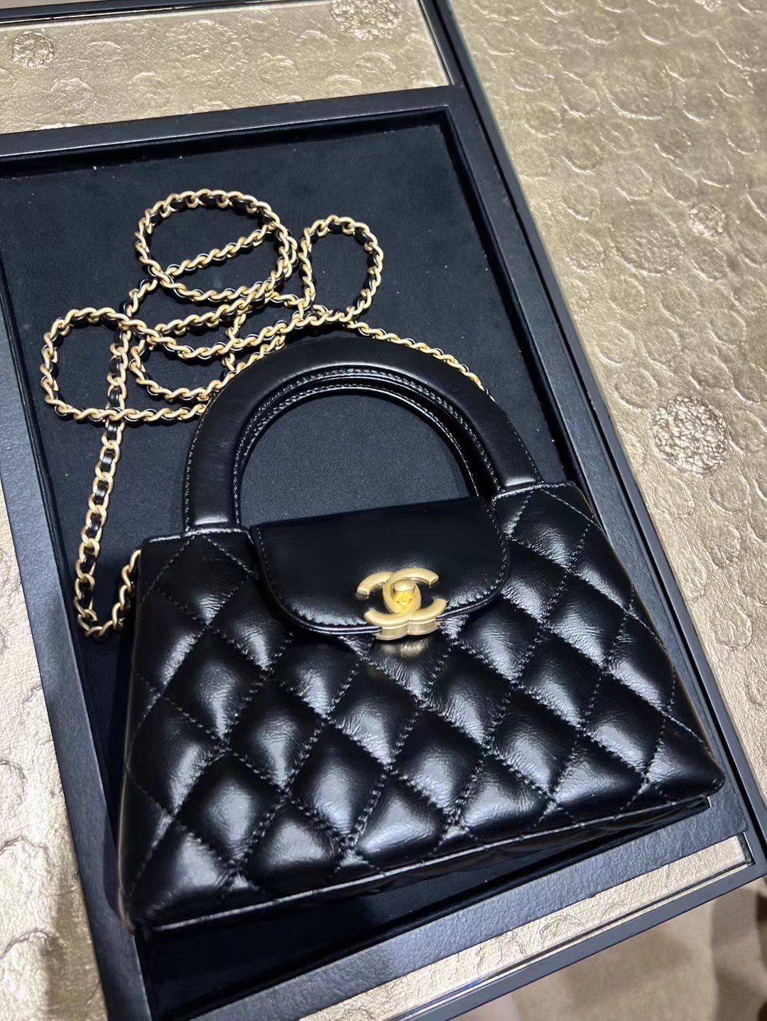 香奈儿kelly黑金大号全新7月票