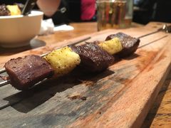 香烤牛舌-阿里家·新疆烤肉酒場 by MIG