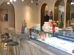 -Fridi Patisserie Cafe