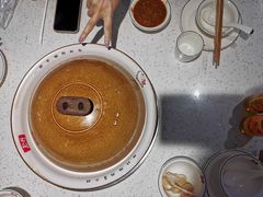 -三人行骨头王火锅(长寿店)