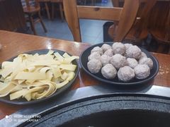 -曹丞相·地锅鸡·地锅鱼(武林店)