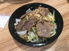 牛肉凉皮-小魔童·鲜切牛肉粉(时尚天河东区店)