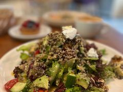 藜麦牛油果沙拉-麦田工坊(月湖店)