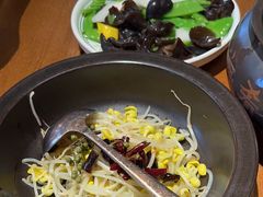 -云海肴·汽锅鸡·云南菜(天山百盛优客店)