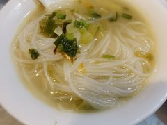 -亭下湖饭店(康岭店)